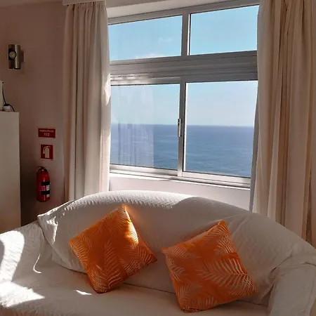 Do Mar Funchal (Madeira)